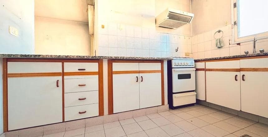 3-BEDROOM APARTMENT FOR SALE IN LA PLATA