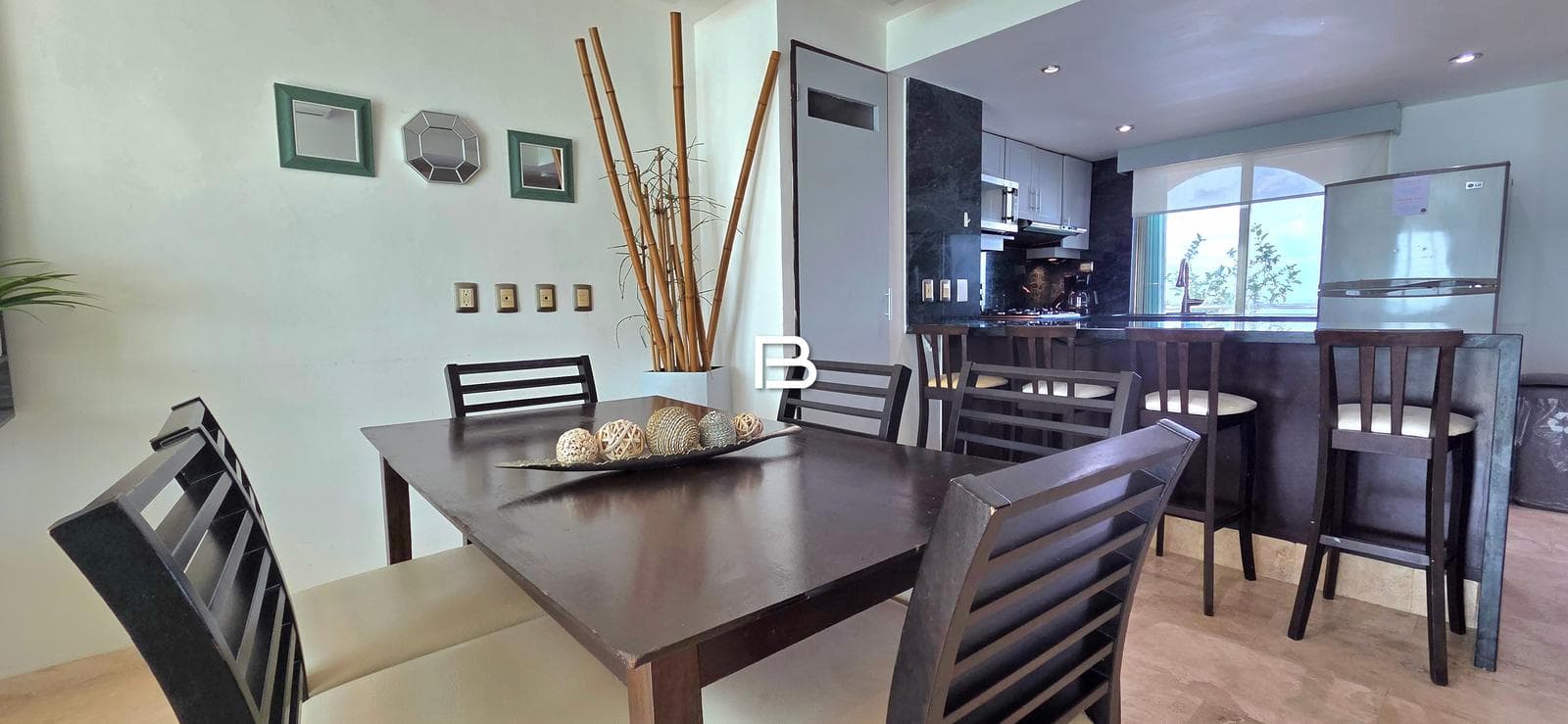 Apartment in the Hotel Zone