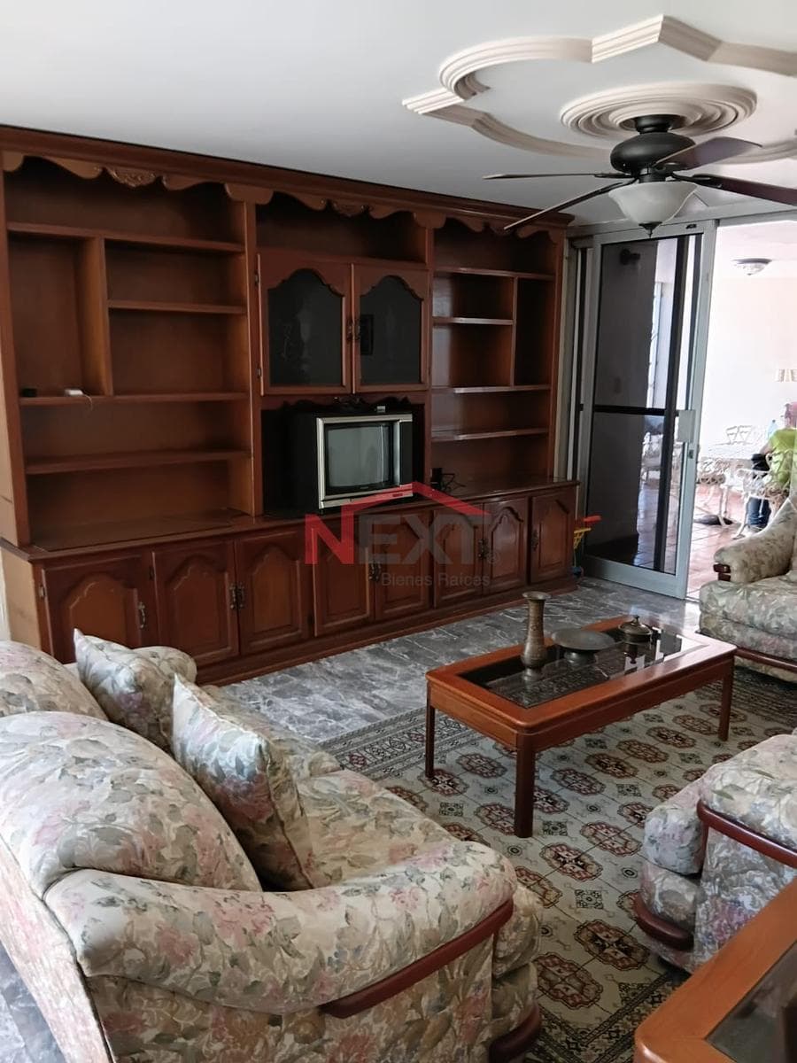 HOUSE FOR SALE LOCATED IN THE NORTHERN AREA