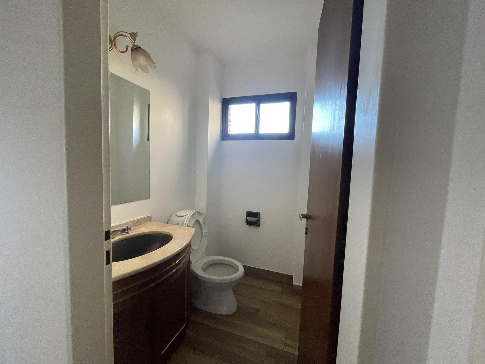 FOR SALE: 5-ROOM APARTMENT + SERVICE QUARTER WITH GARAGE AND STORAGE ROOM IN SAN ISIDRO