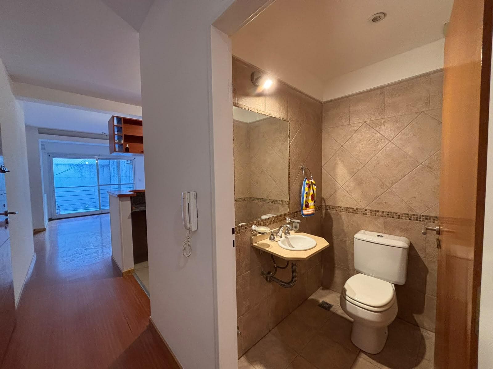 3-Room Apartment for Rent with Balcony and Garage on C/Balcon in Villa Urquiza