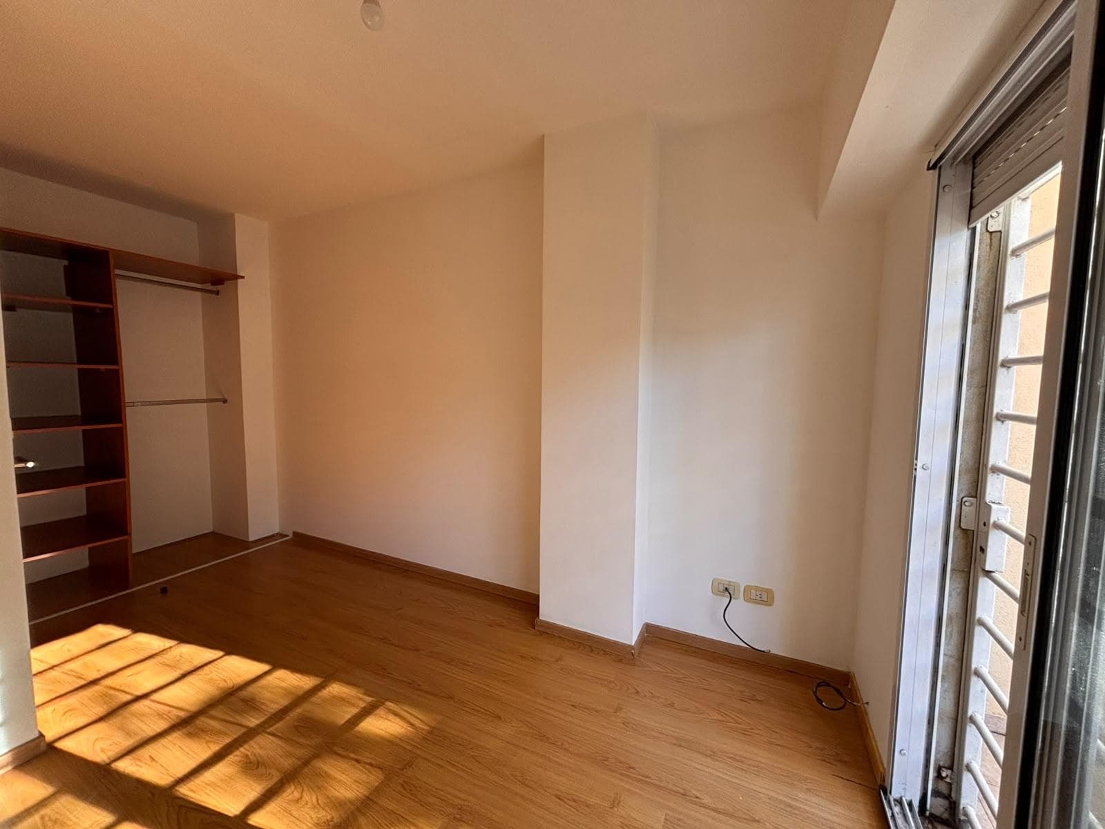 3-Room Apartment for Rent with Balcony and Garage on C/Balcon in Villa Urquiza