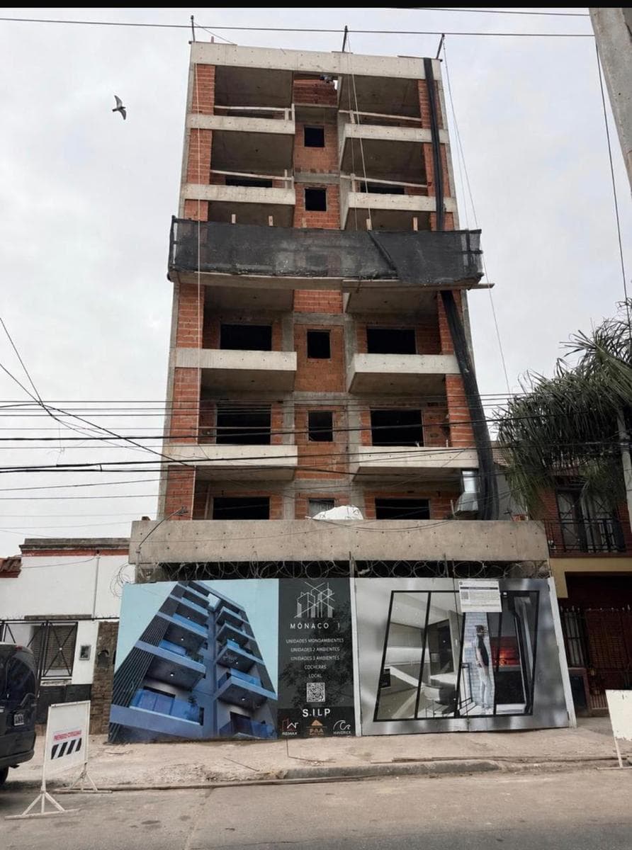 APARTMENT FOR SALE IN SANTOS LUGARES: TWO-ROOM APARTMENT