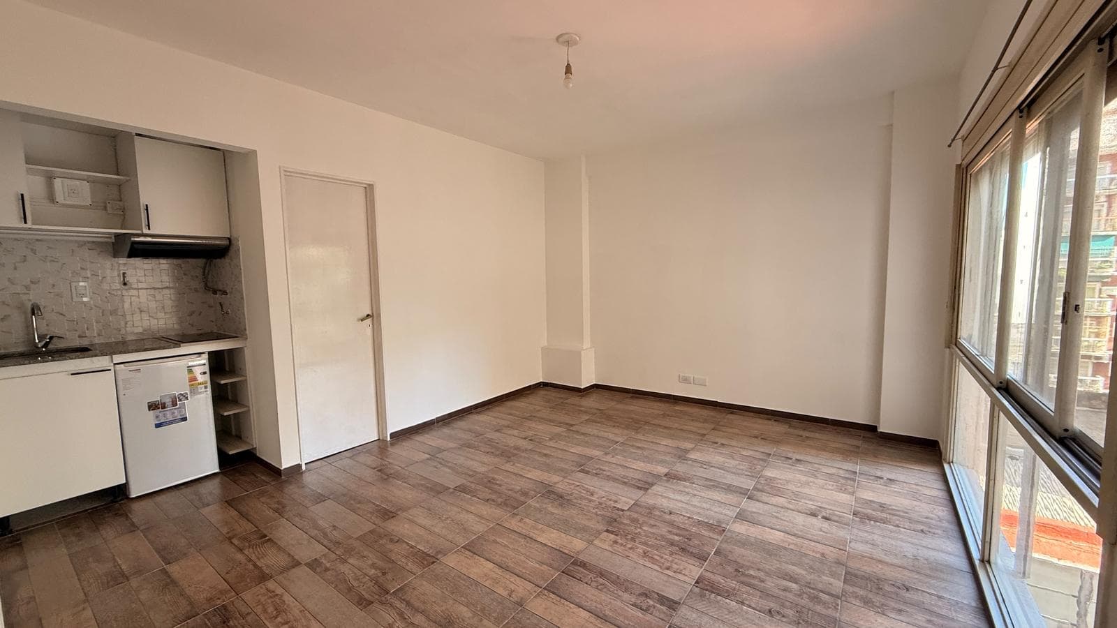 FOR SALE IN ALMAGRO: STUDIO APARTMENT, SUITABLE FOR PROFESSIONALS