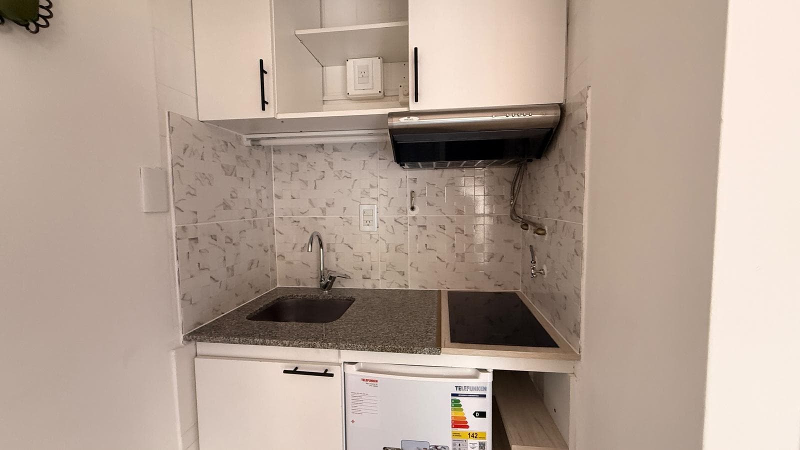 FOR SALE IN ALMAGRO: STUDIO APARTMENT, SUITABLE FOR PROFESSIONALS