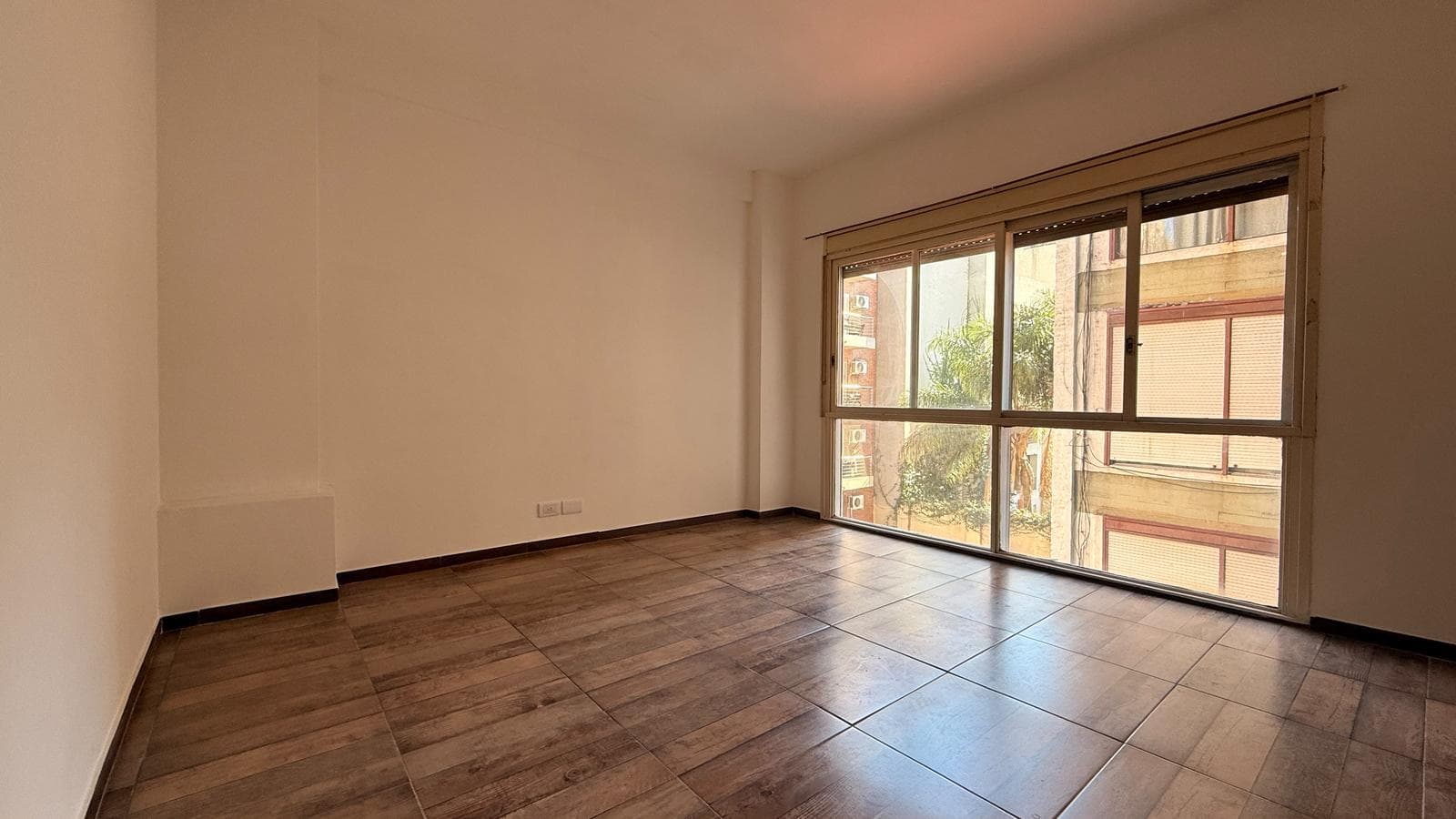 FOR SALE IN ALMAGRO: STUDIO APARTMENT, SUITABLE FOR PROFESSIONALS