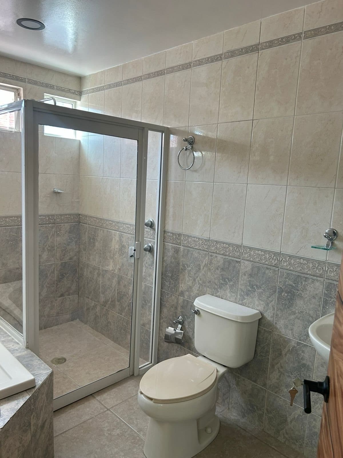 House - Los Calicantos Subdivision