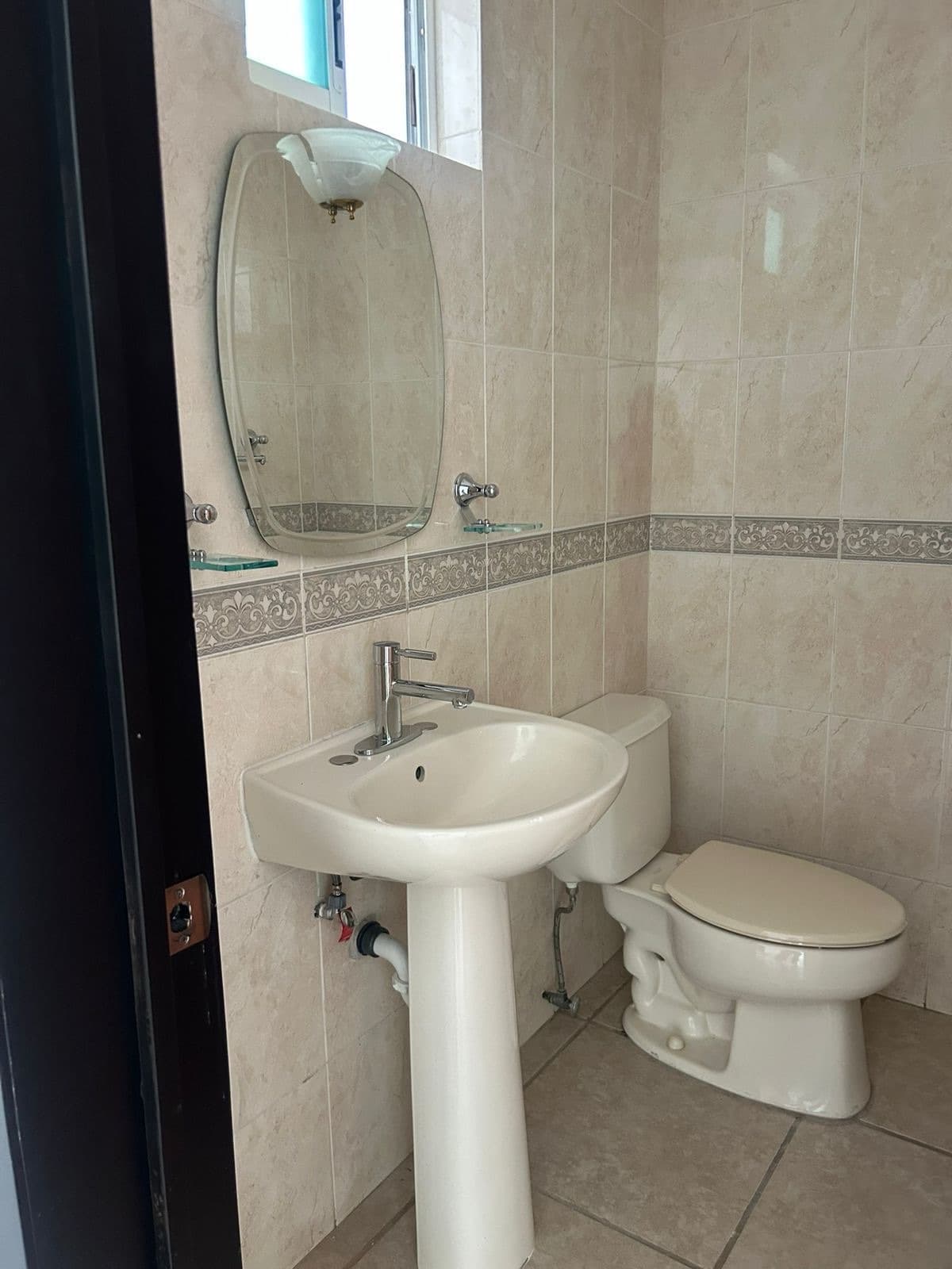 House - Los Calicantos Subdivision