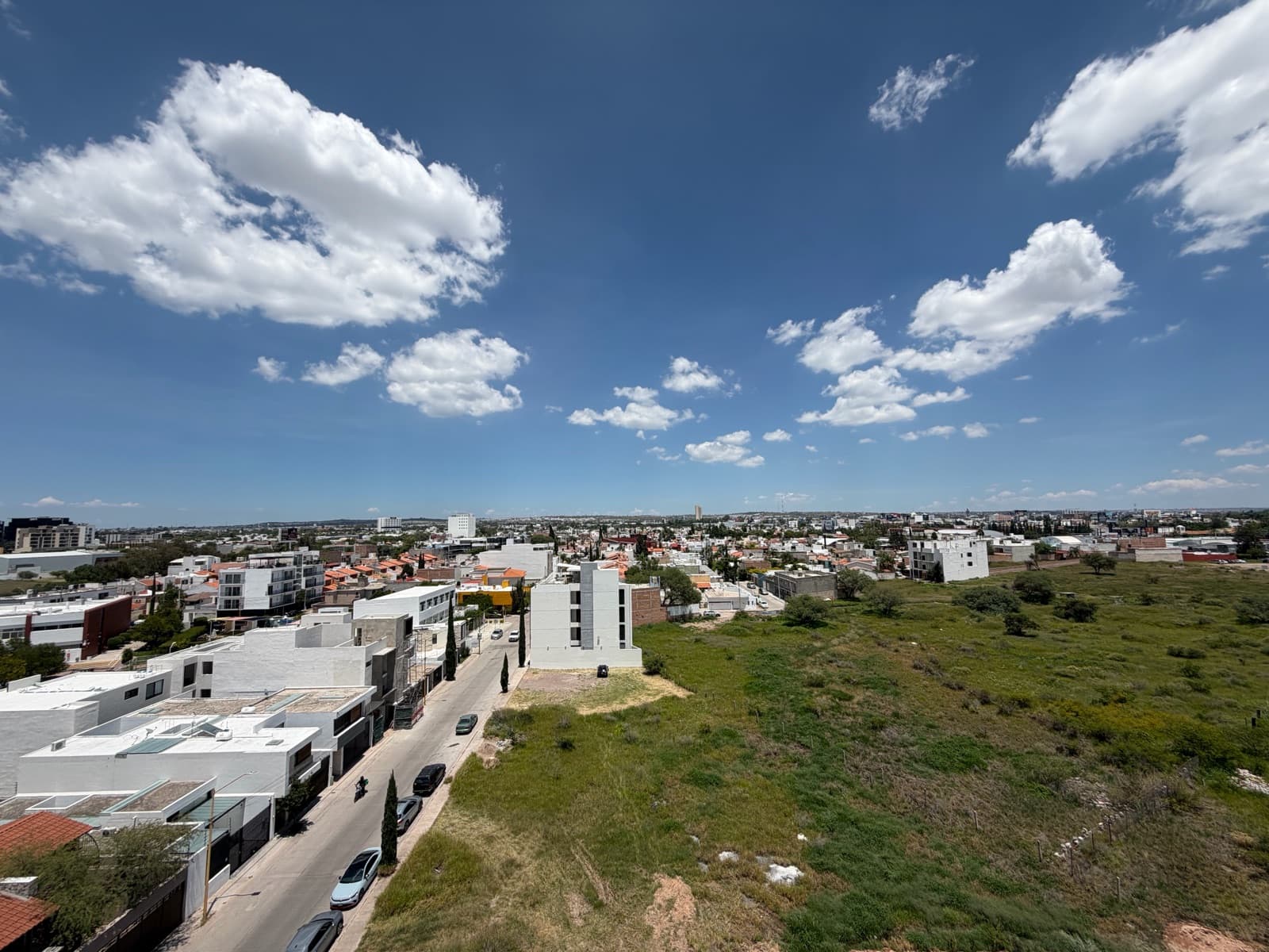 Departamento - Fraccionamiento Valle de las Trojes