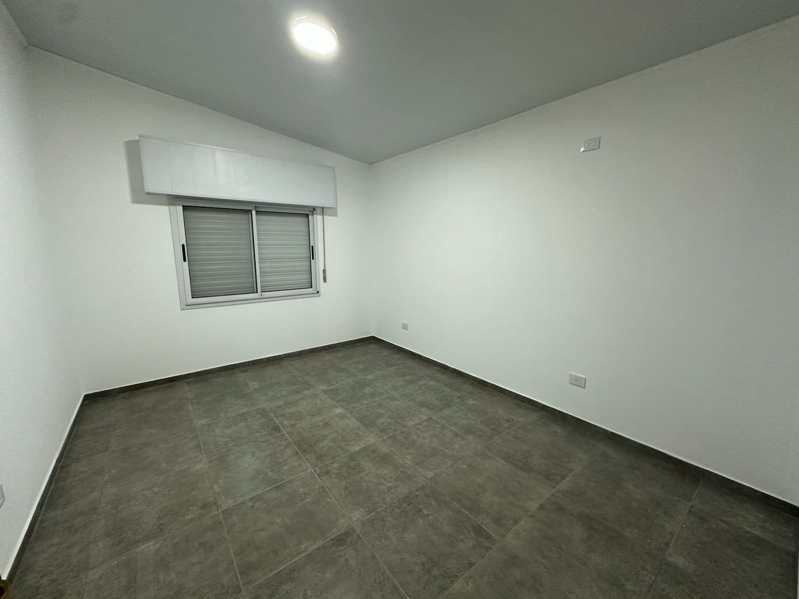 House - Roldán