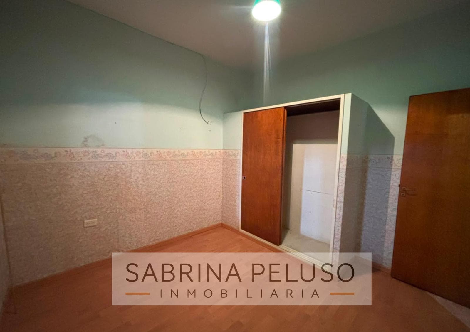 3-Room Apartment for Sale in Downtown Moreno