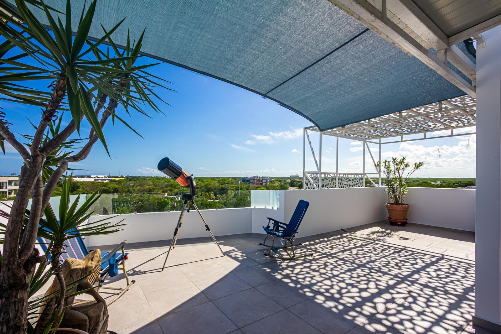 STARLIGHT - 3-Bedroom Apartment for Sale in Playa del Carmen with Incredible Sunset Views and Two Entrances