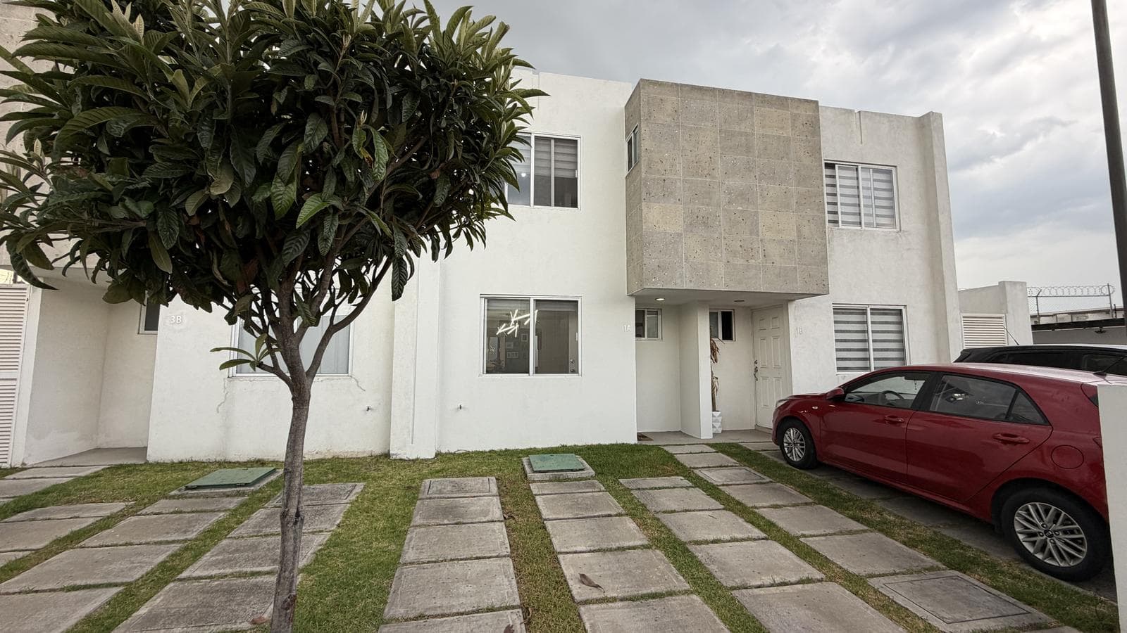 House for Rent in 3 Cantos
