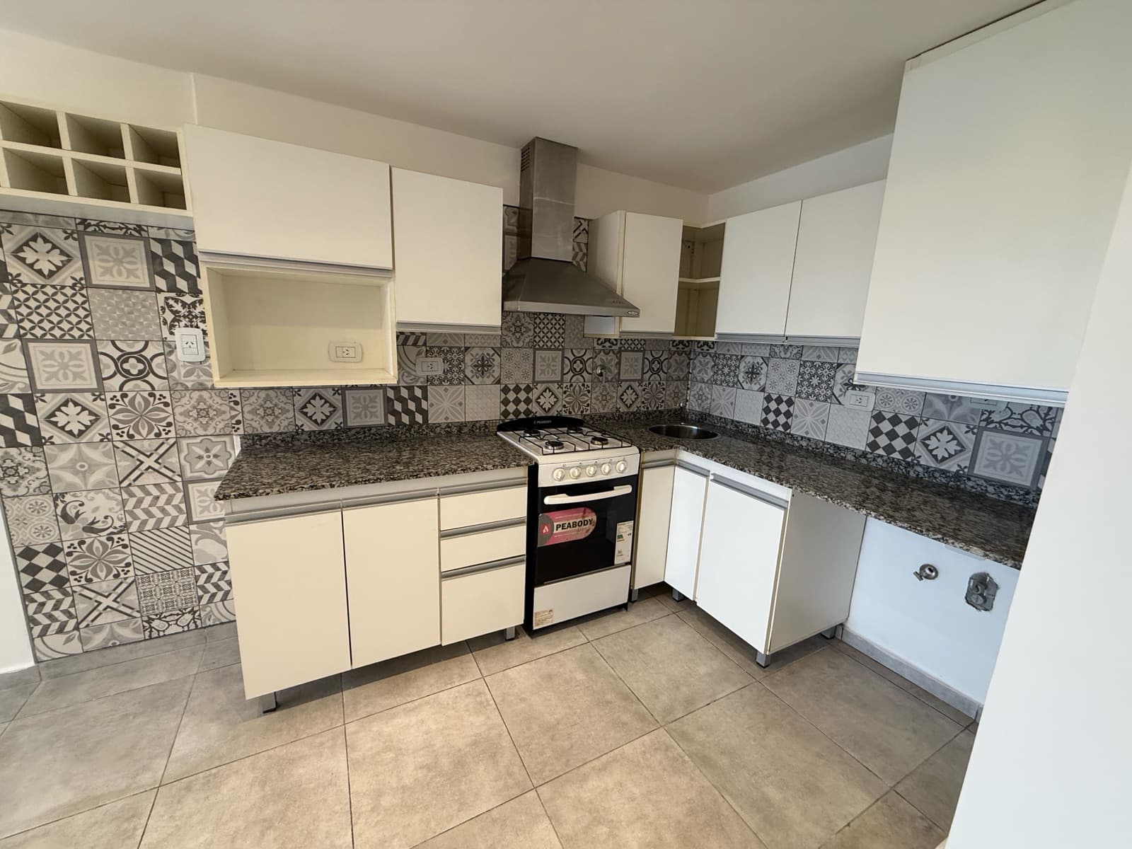 Apartment for Rent with Garage and Grill in Lomas de Zamora