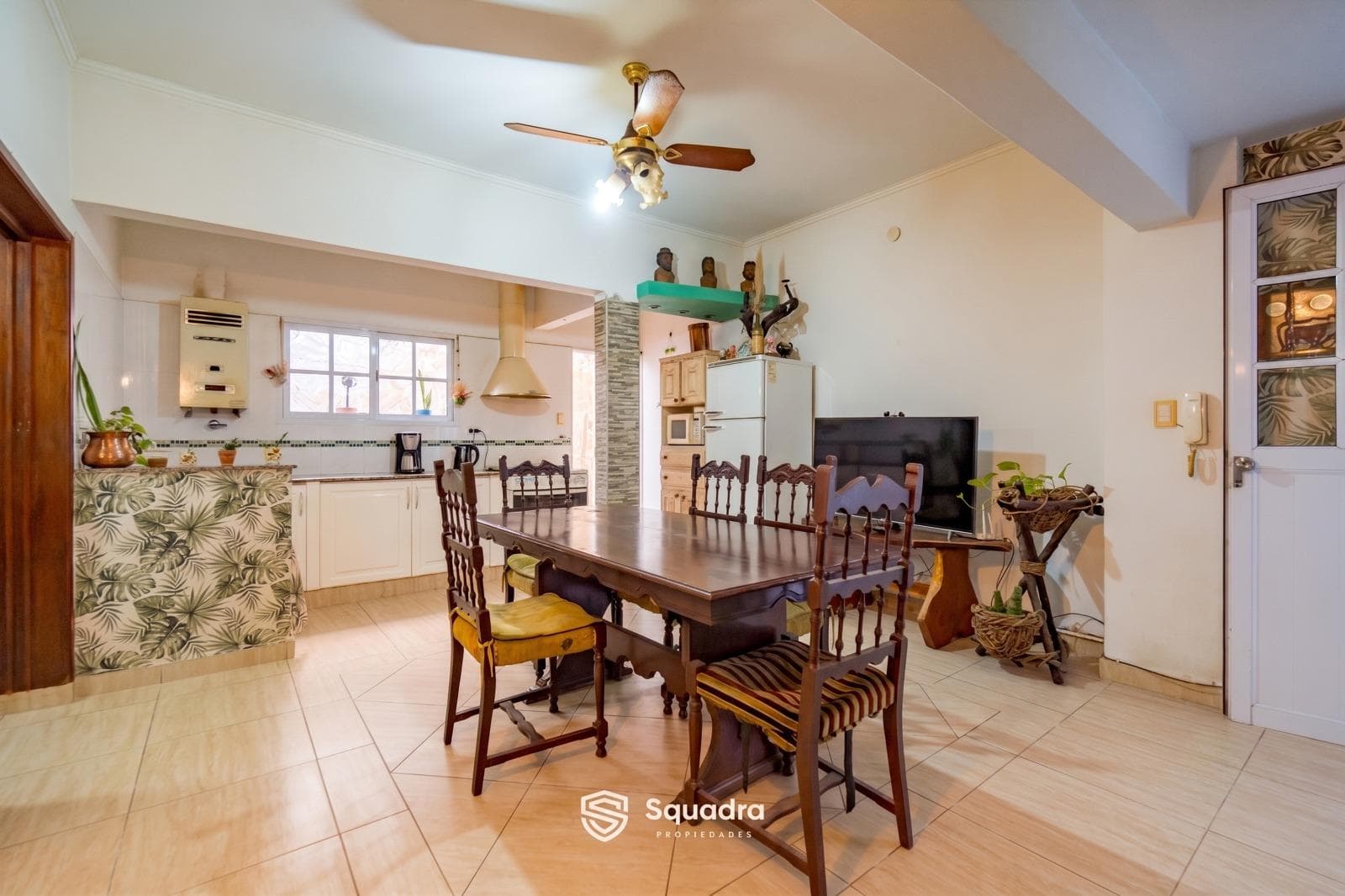 FOR SALE | TRADE - 3-bedroom house with a multipurpose room/study - Alberdi neighborhood, Rosario.