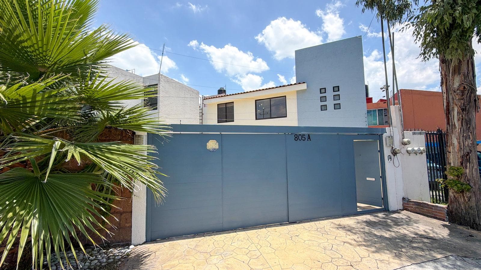 RENOVATED HOUSE BEHIND PLAZA SAN DIEGO