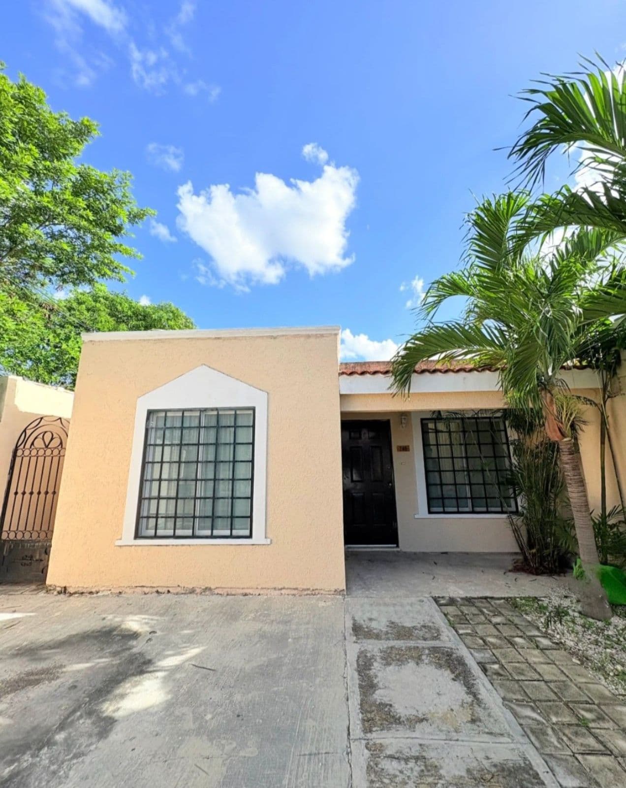Home - Francisco de Montejo
