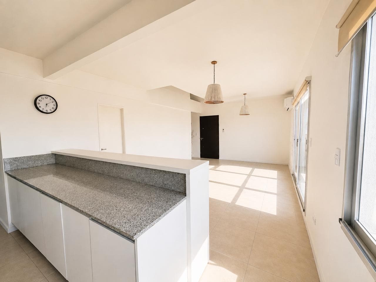 Three-room apartment for rent in Sendero