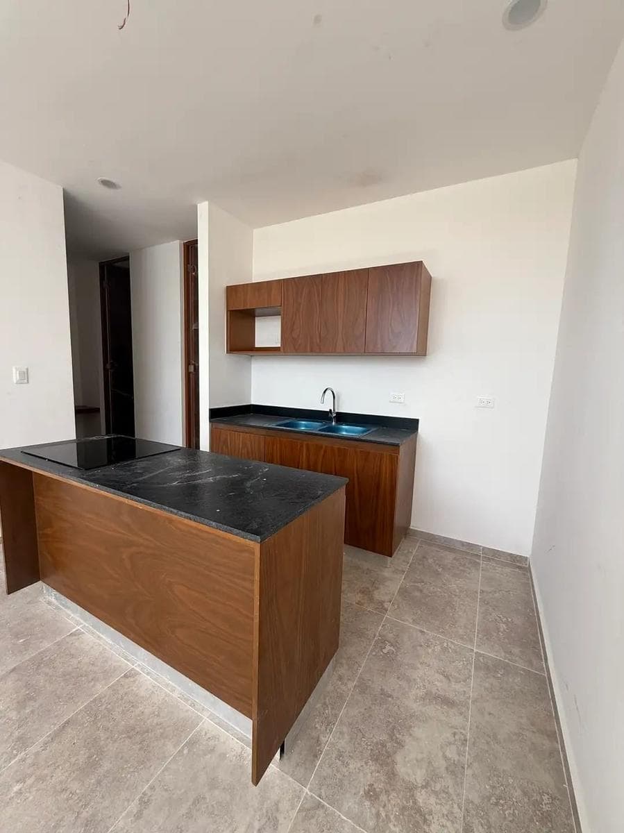 APARTMENT FOR SALE: 1 BEDROOM, STUDIO, ROOFTOP IN MONTEBELLO, MÉRIDA