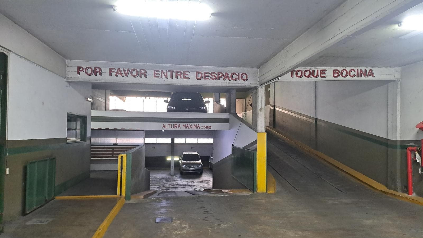 Garage for Sale in Belgrano
