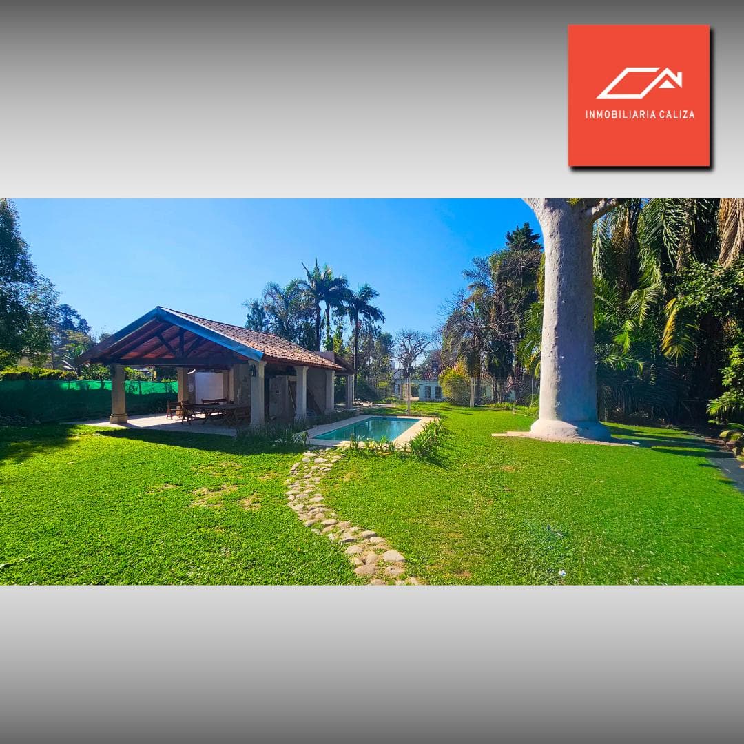 COMMERCIAL PROPERTY FOR SALE IN THE OLD TOWN OF YERBA BUENA