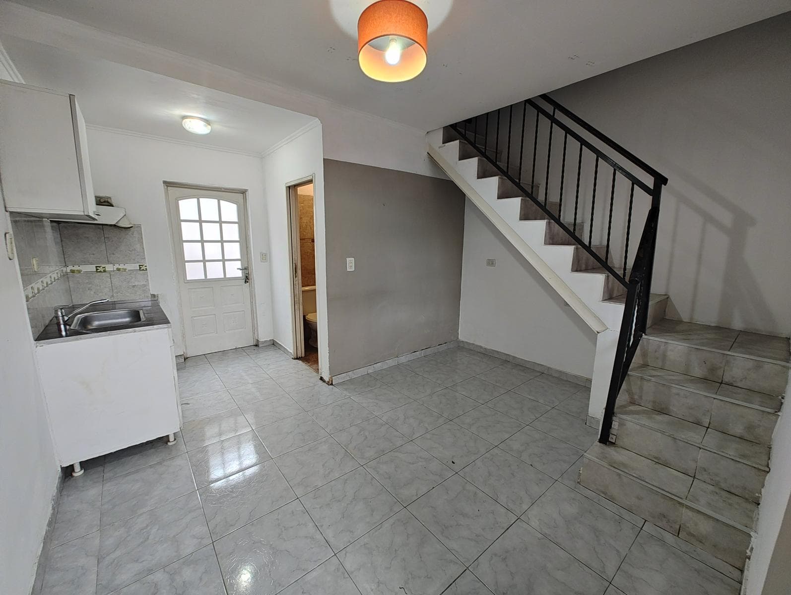 Excellent new 3-room duplex with a garage