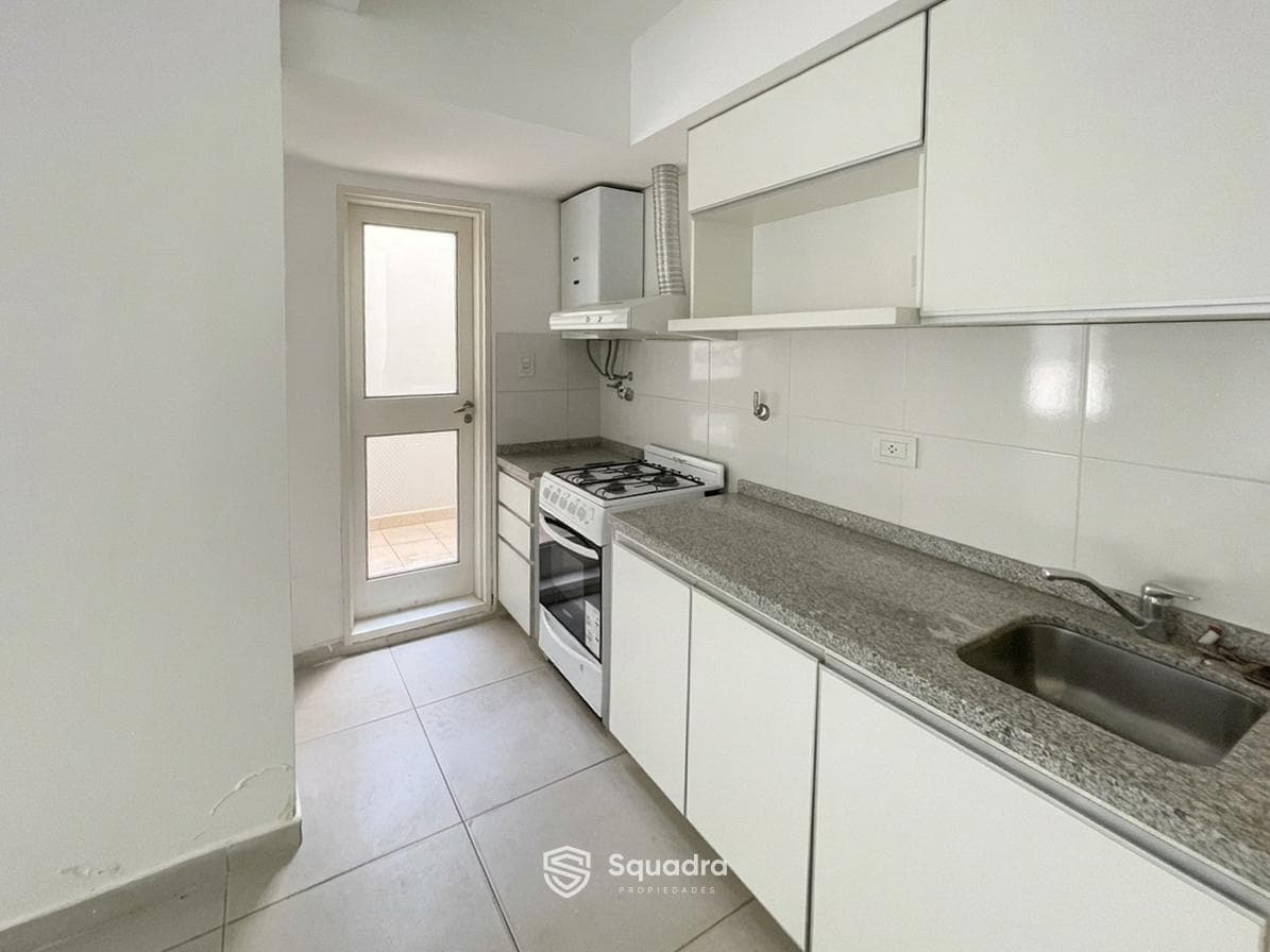 FOR SALE - 1-Bedroom Apartment with Balcony - Rep. de la Sexta Neighborhood, Rosario.
