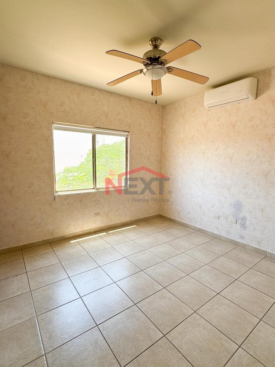 HOUSE FOR RENT IN THE VALLE DEL LAGO RESIDENTIAL COMPLEX