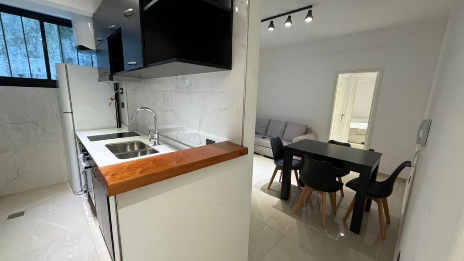 FOR SALE: Apartment - Plaza Colón