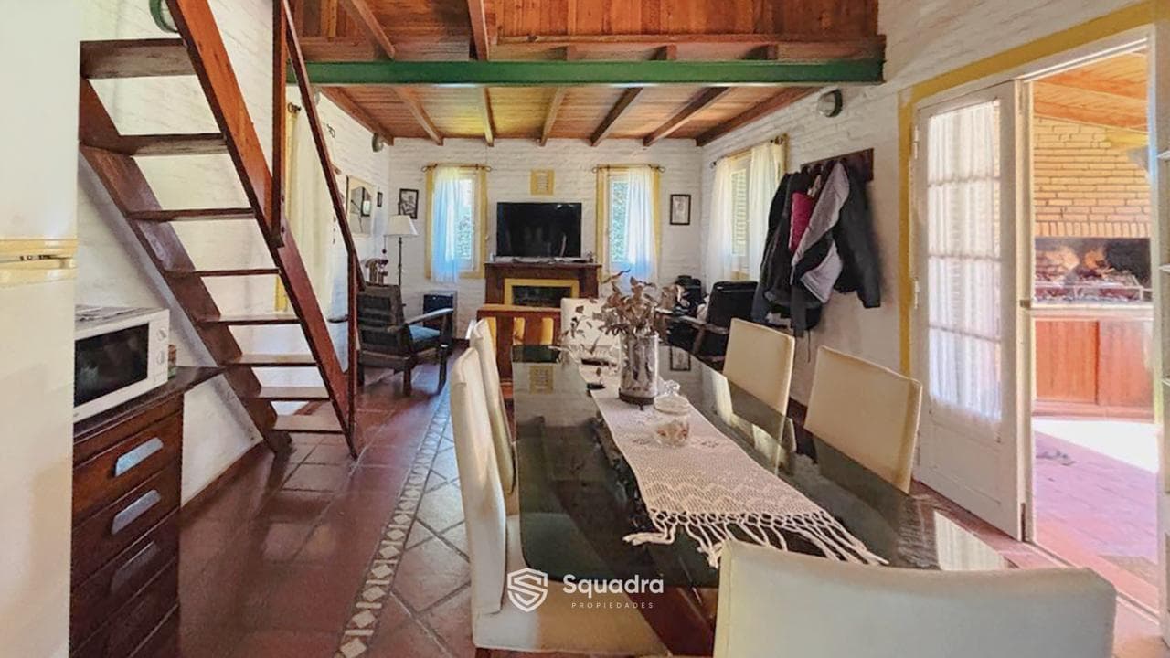 FOR SALE - 3-bedroom house with a garden, covered porch, barbecue area, and pool - GER Gated Community, Pueblo Esther.