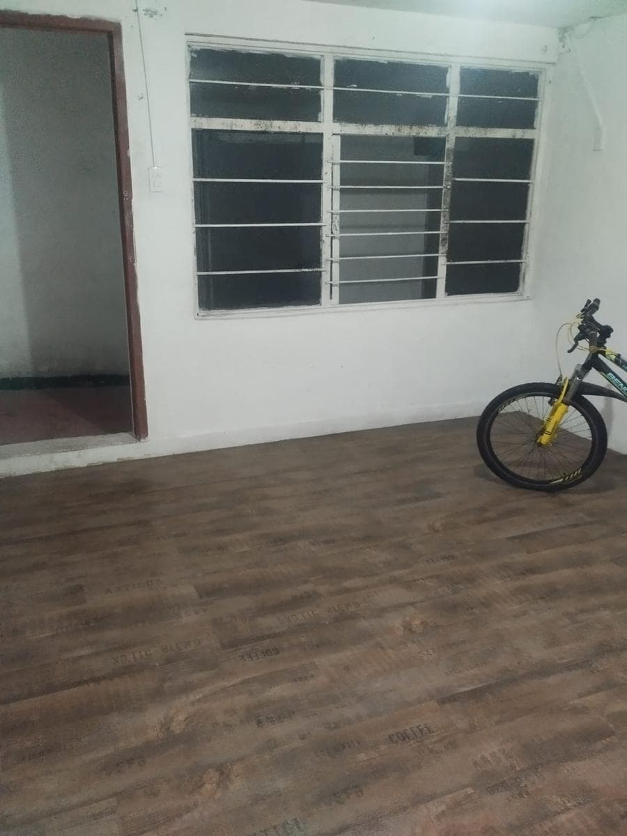 House for Sale, Excellent Investment Opportunity in Iztacalco, Mexico City