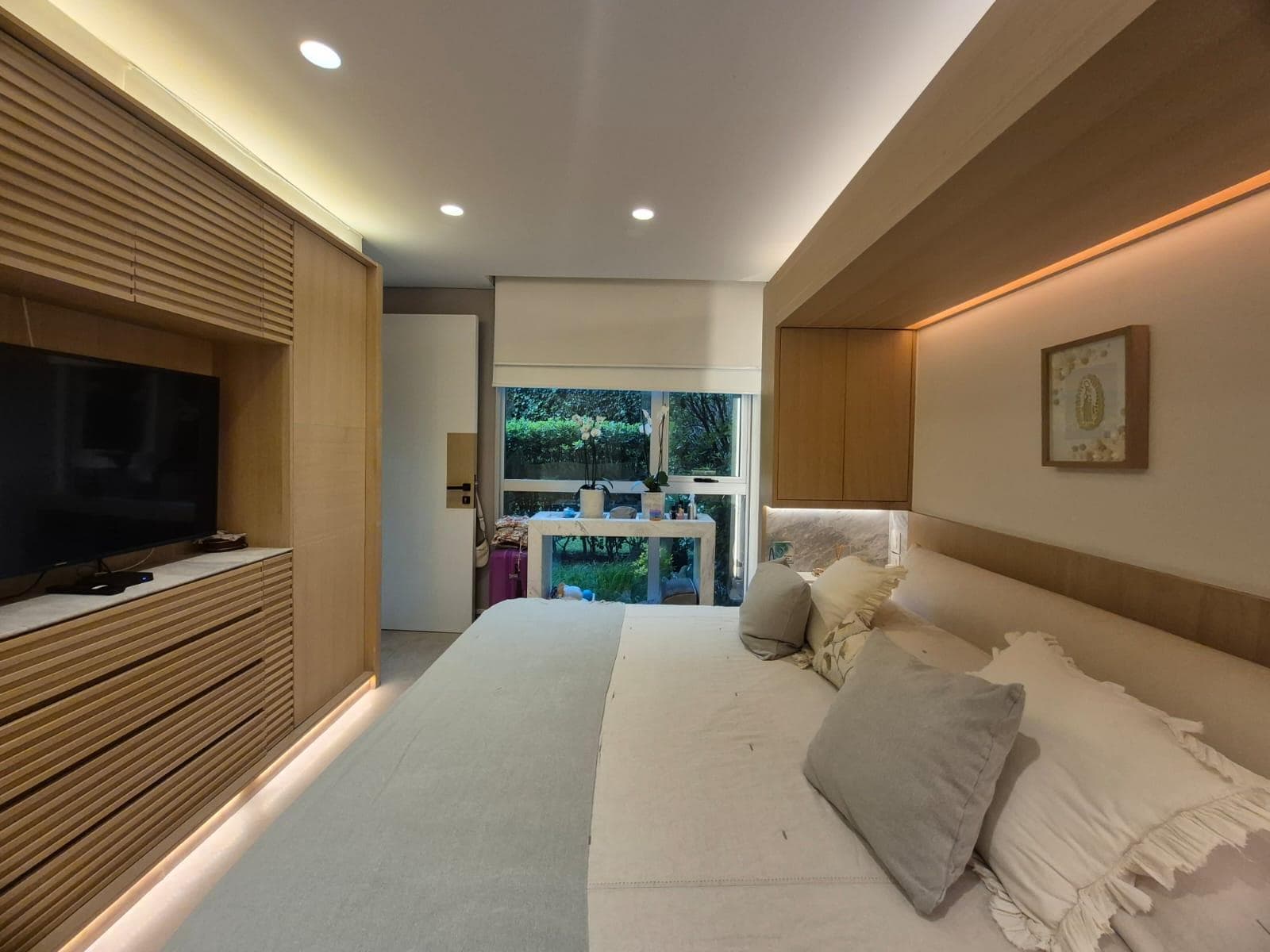 Suite for RENT in Álvaro Obregón, across from the Santa Fé Cuajimalpa Shopping Center on Reforma Santa Fé