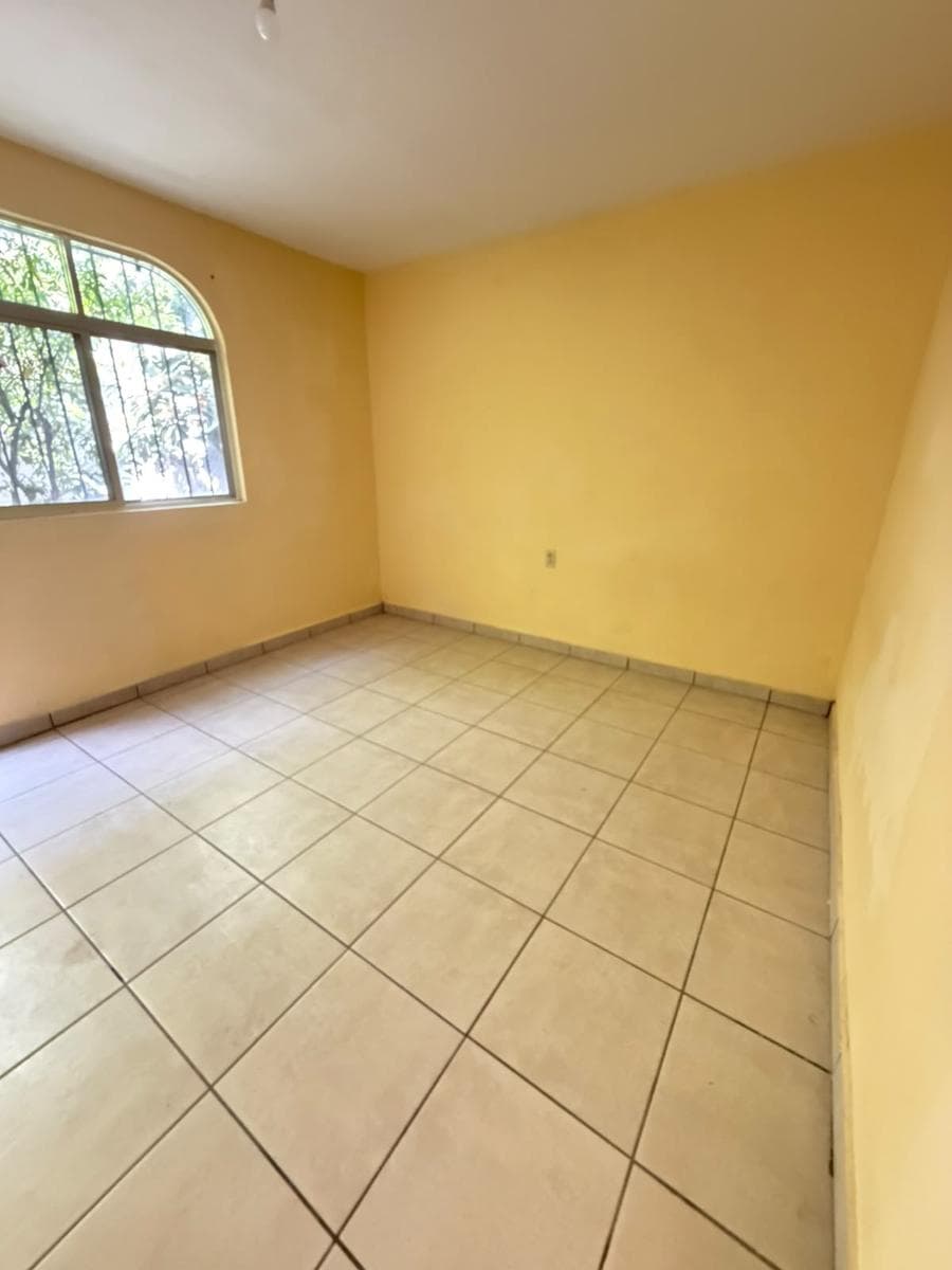 House for Rent Across from the Park, 2 Patios, and a 2-Car Garage, Col. Morelos, Querétaro, in Morelos