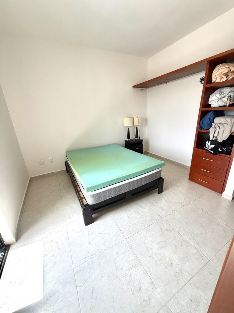 MADEROS RESIDENCIAL House