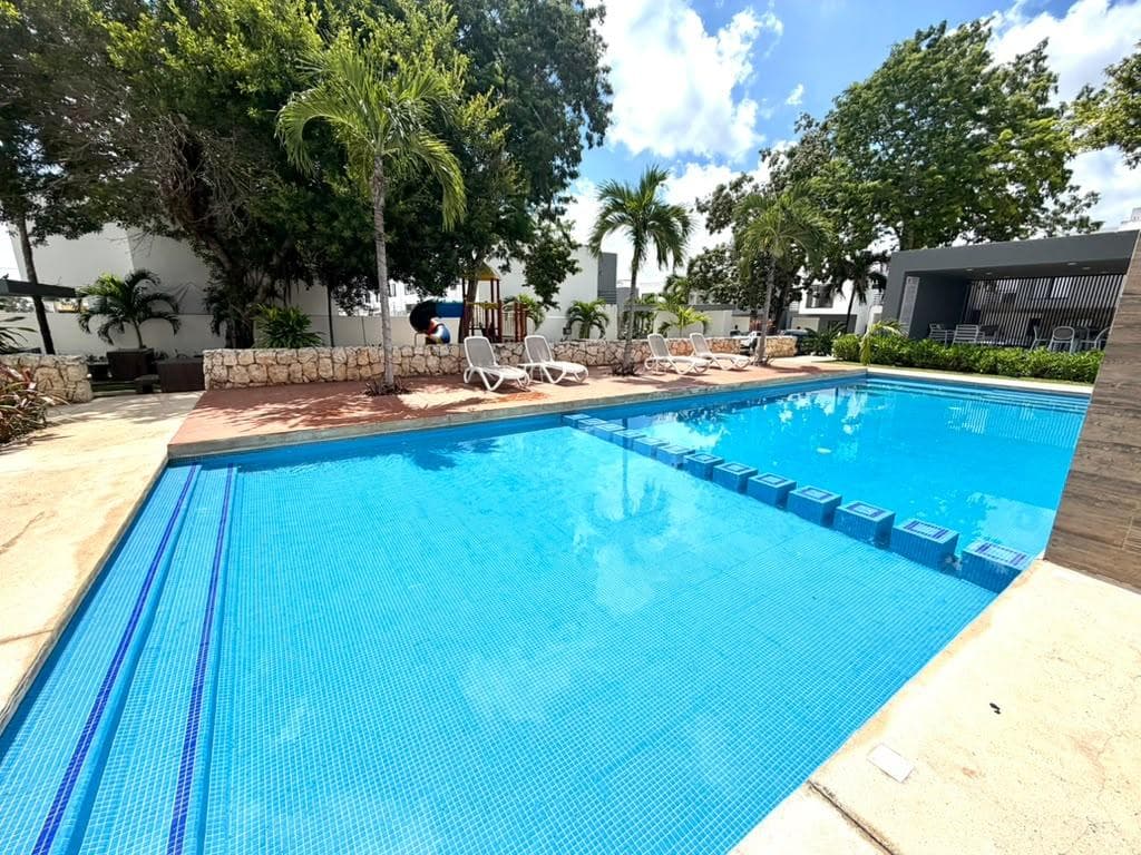 MADEROS RESIDENCIAL House