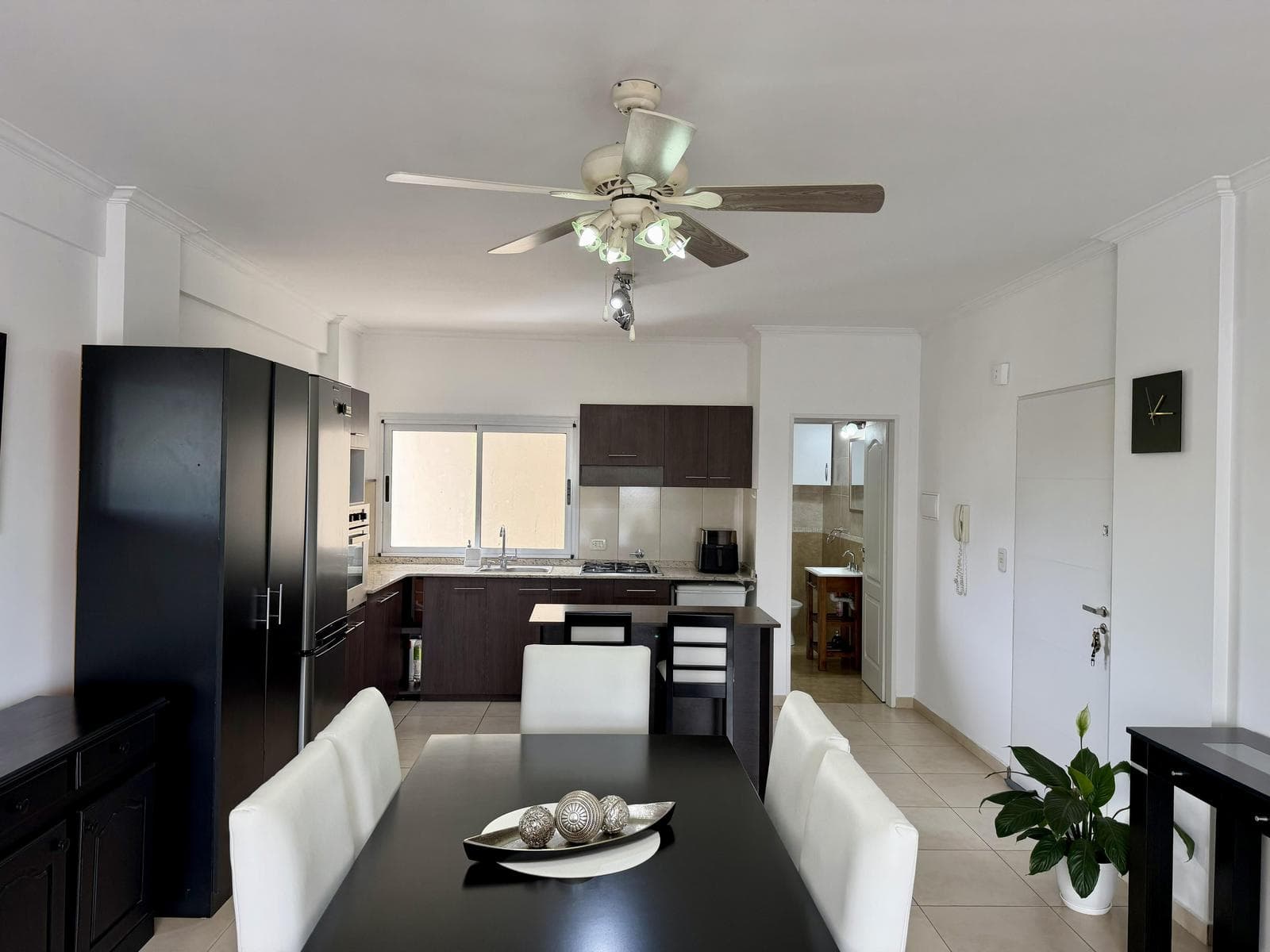 FOR SALE | 2-room apartment with garage in the exclusive San Miguel neighborhood