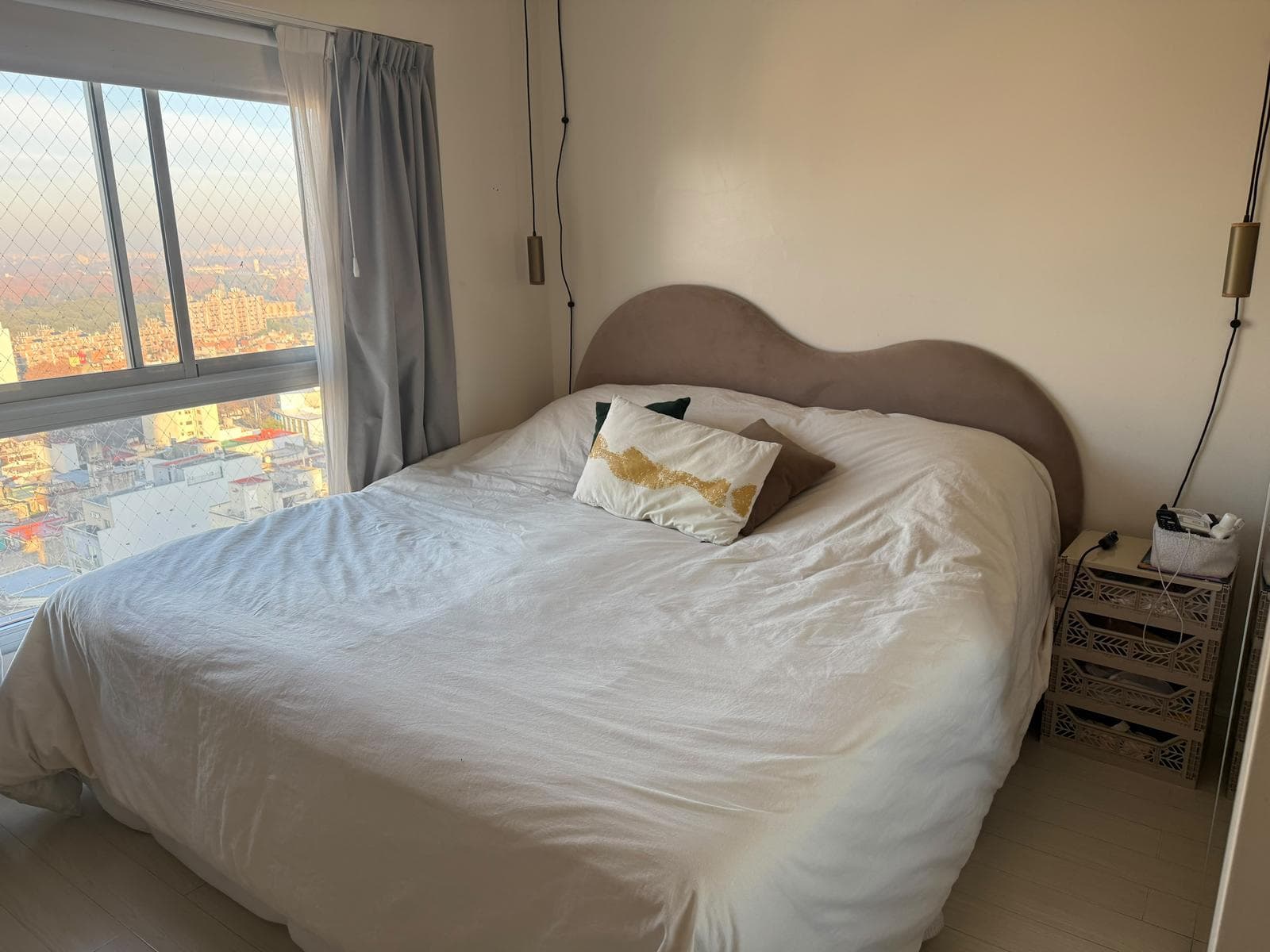 3-Room Apartment for Rent in Colegiales