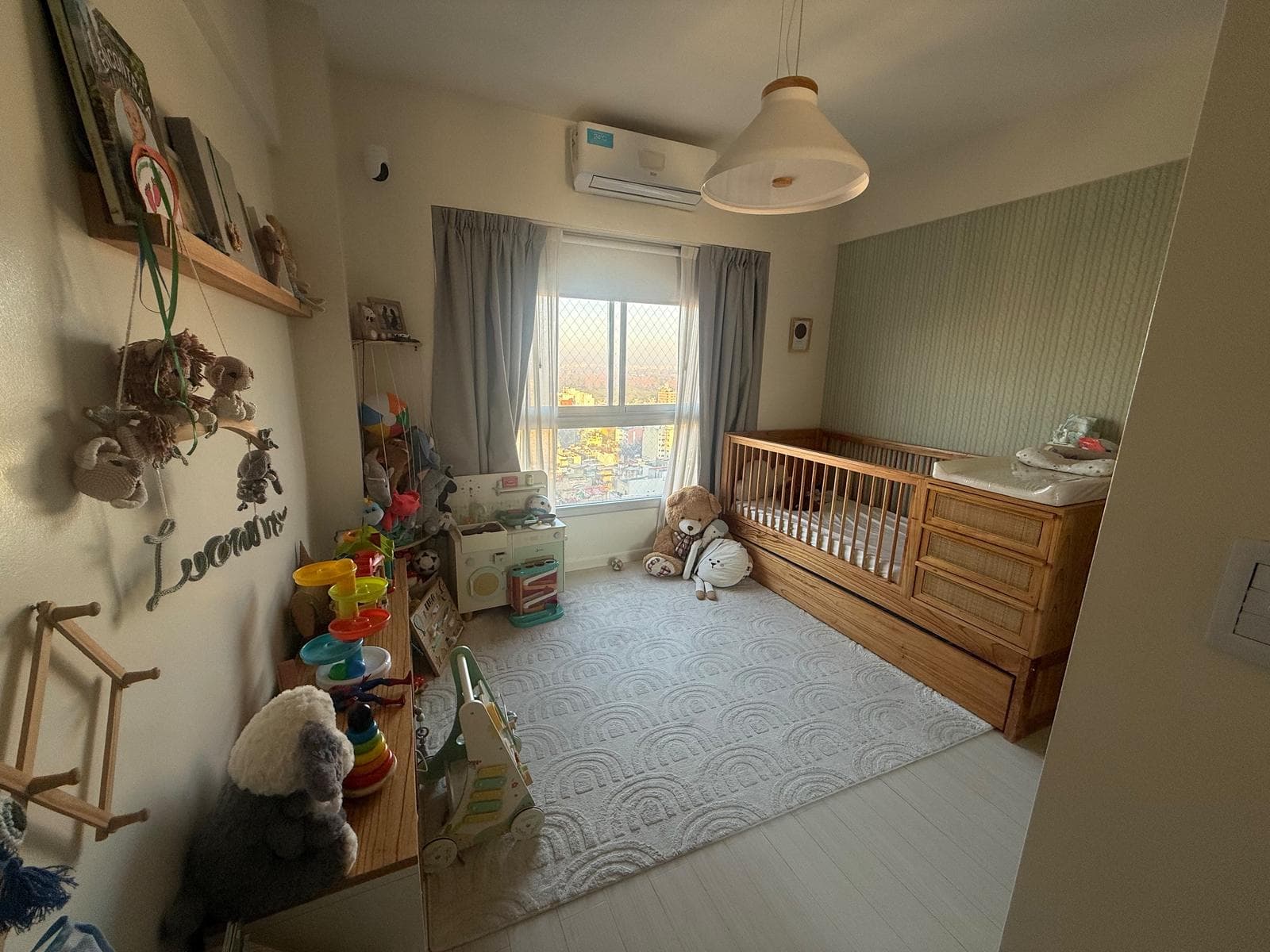 3-Room Apartment for Rent in Colegiales