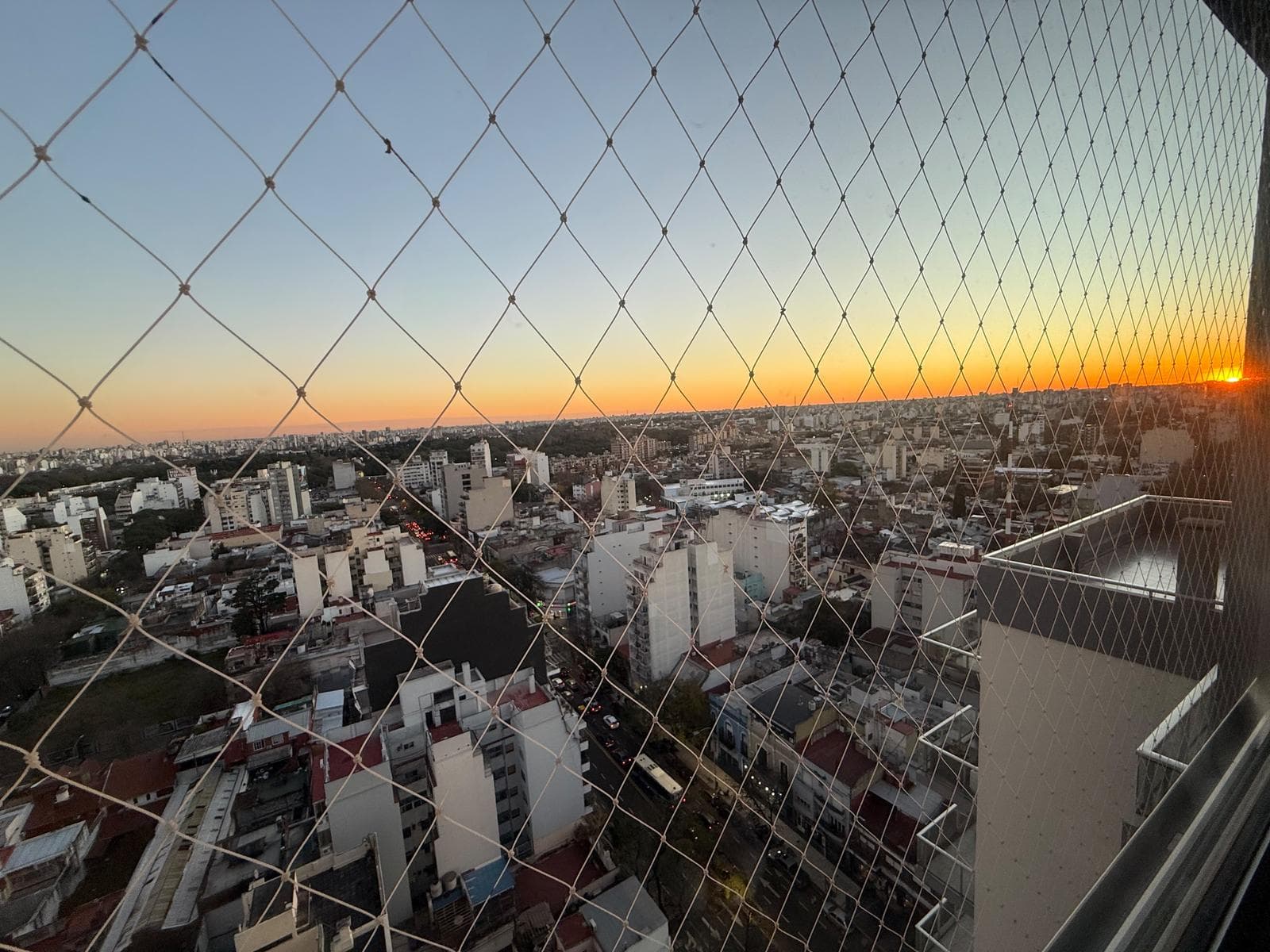 3-Room Apartment for Rent in Colegiales