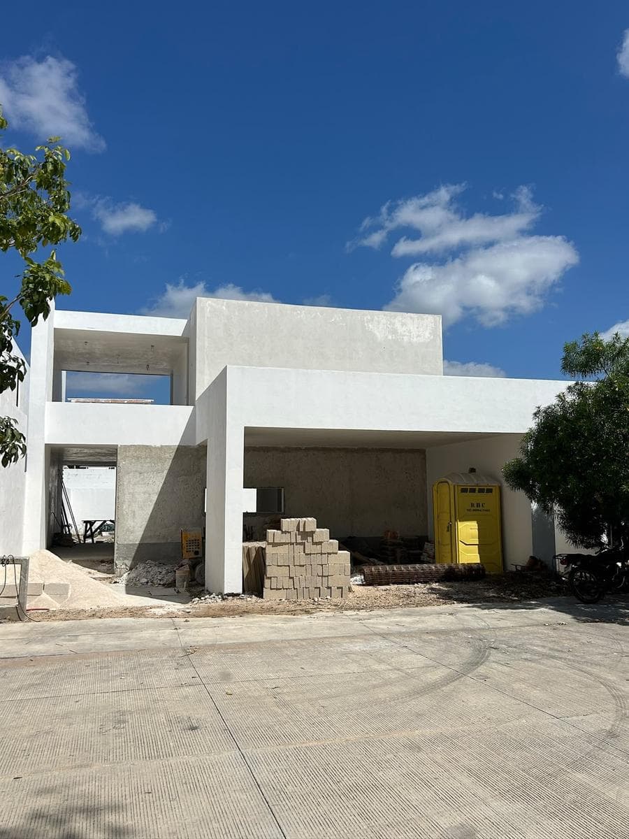 House for Sale in the Zentura Gated Community in Cholul, Yucatán