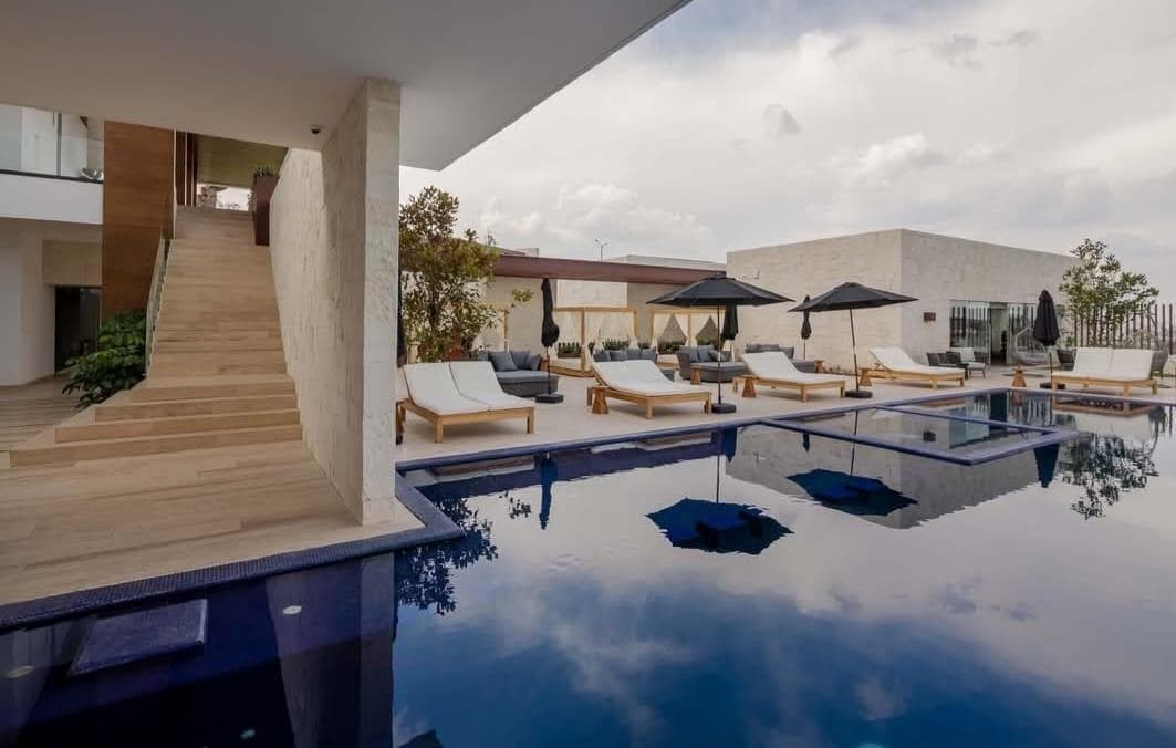 Apartment in the Lomas de Angelópolis Subdivision