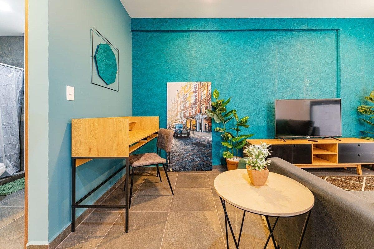 3-Bedroom Apartment with a Private Roof Garden Just Steps from the Roma Neighborhood.