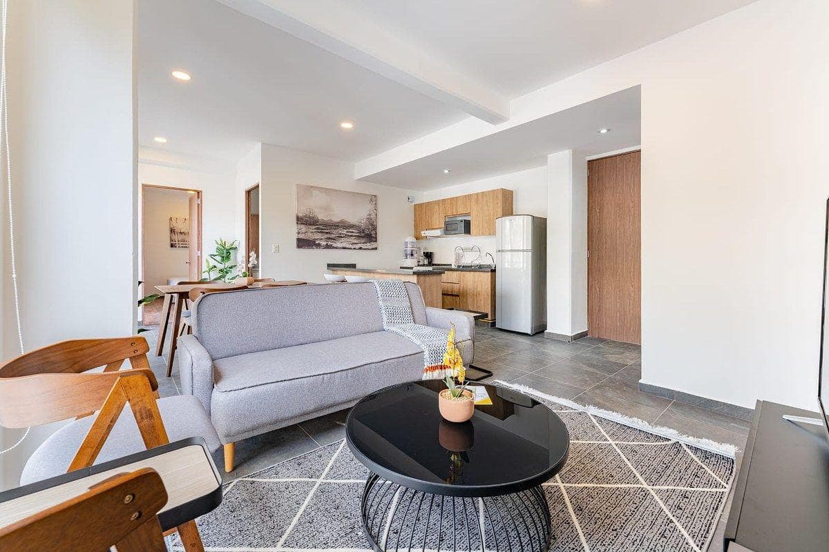 2-bedroom apartment with a private terrace just steps from the Roma neighborhood.
