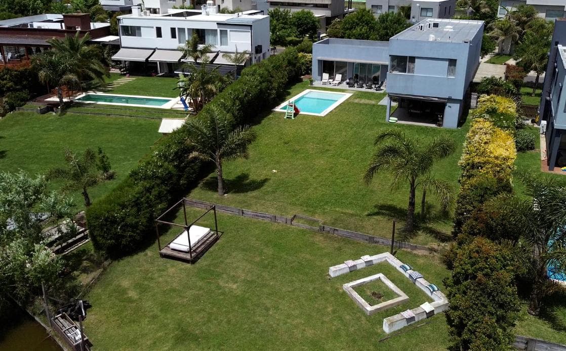 Casa Barrio Priv., San Benito