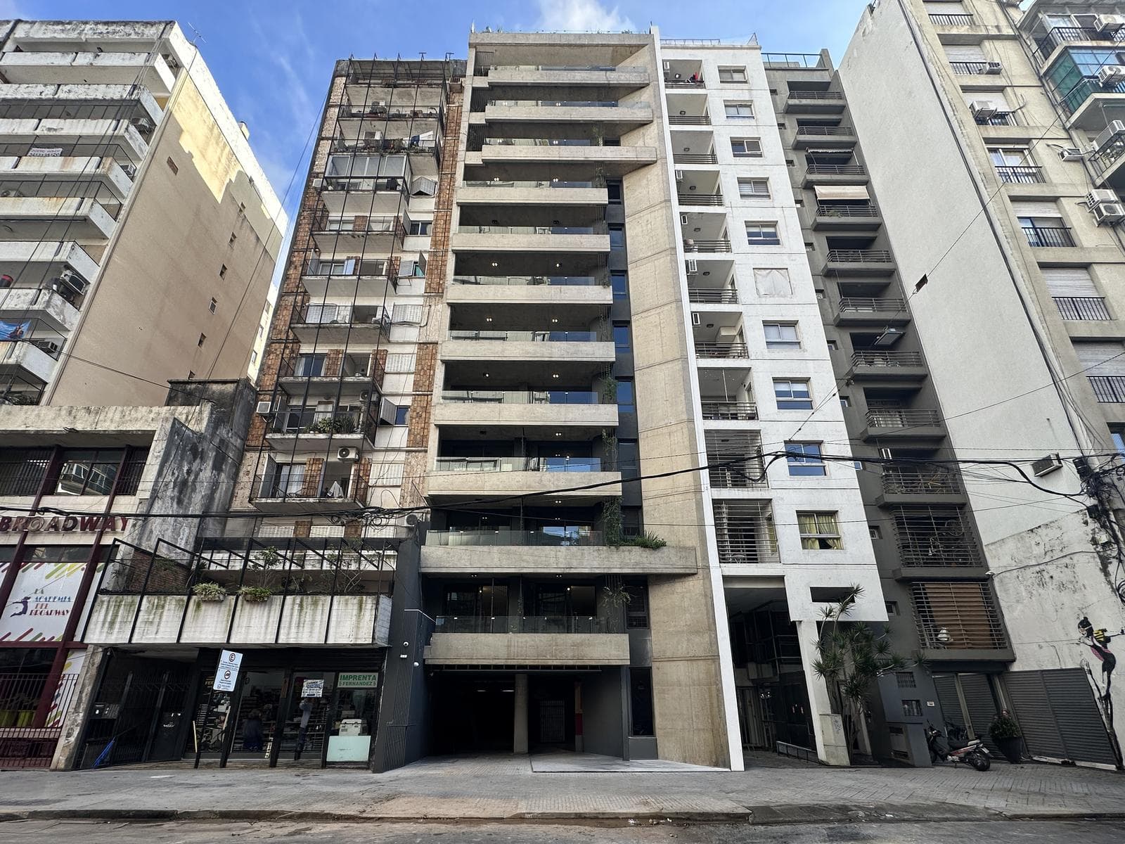 2-bedroom apartments with a private pool and barbecue area, plus amenities
