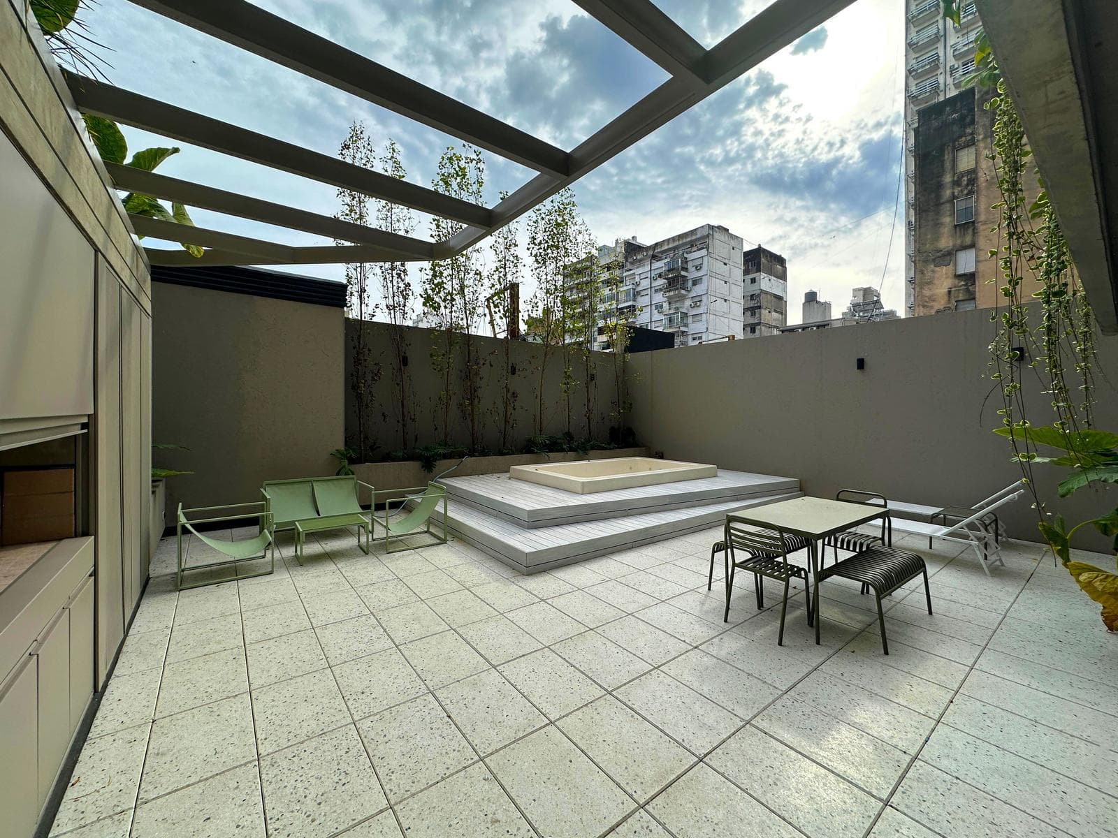 2-bedroom apartments with a private pool and barbecue area, plus amenities