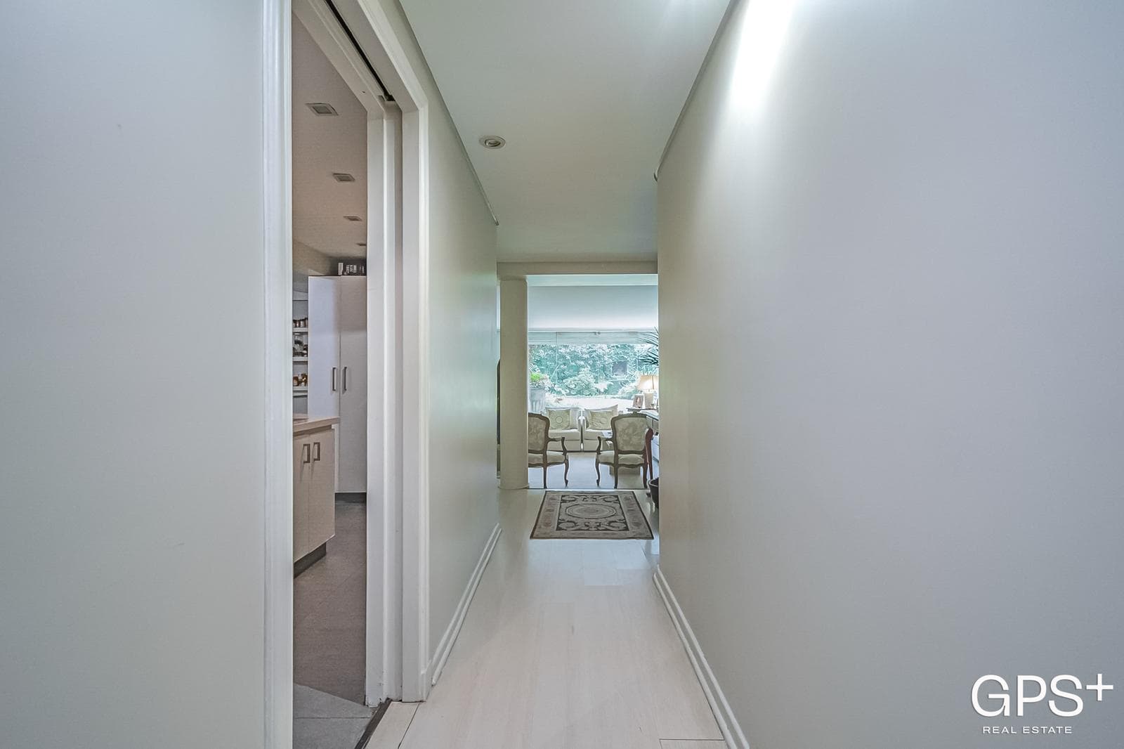Luminosa PB de CATEGORIA en inmejorable UBICACIÓN con gran jardín, un Oasis en Barrio Parque