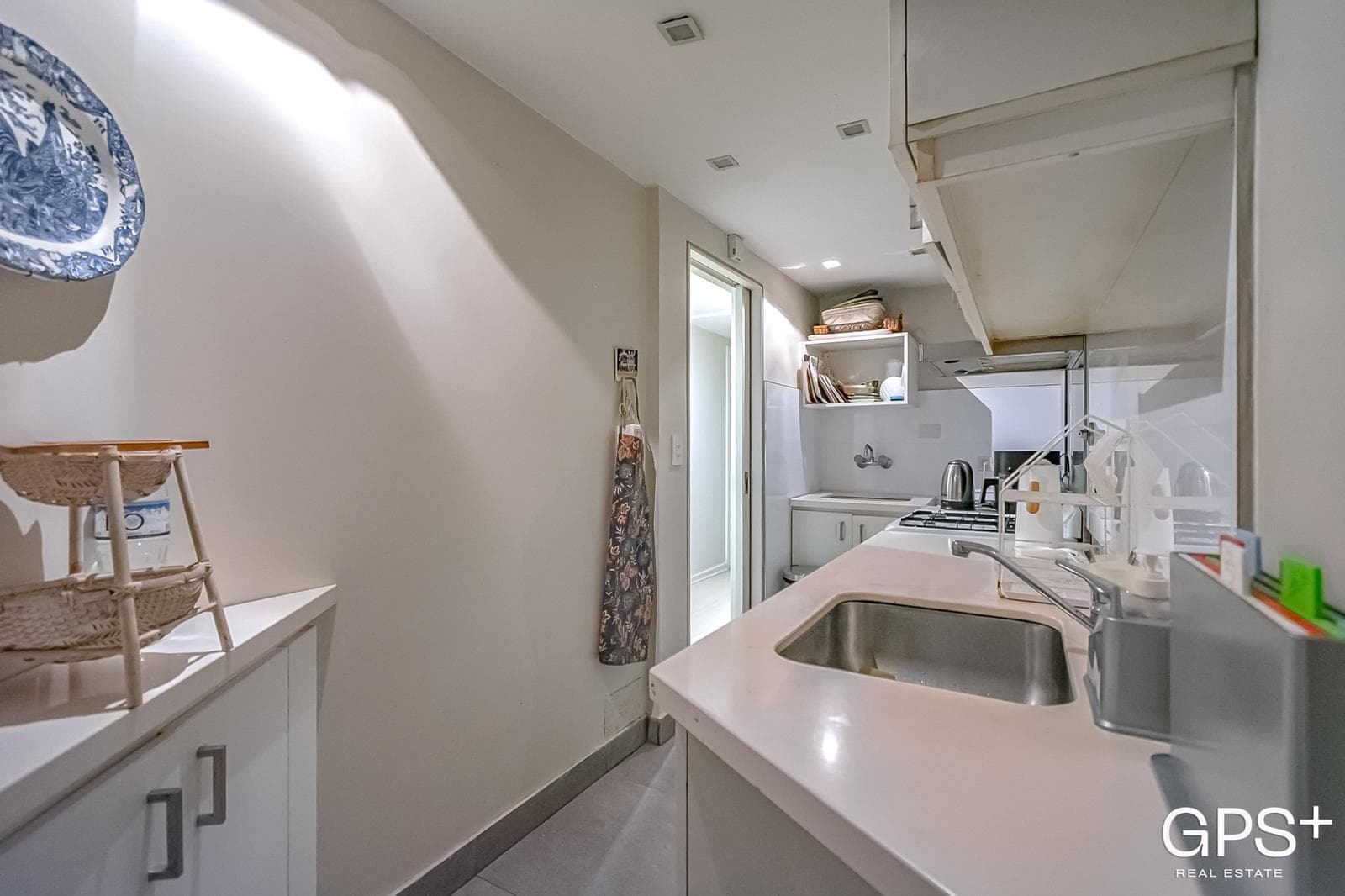 Luminosa PB de CATEGORIA en inmejorable UBICACIÓN con gran jardín, un Oasis en Barrio Parque