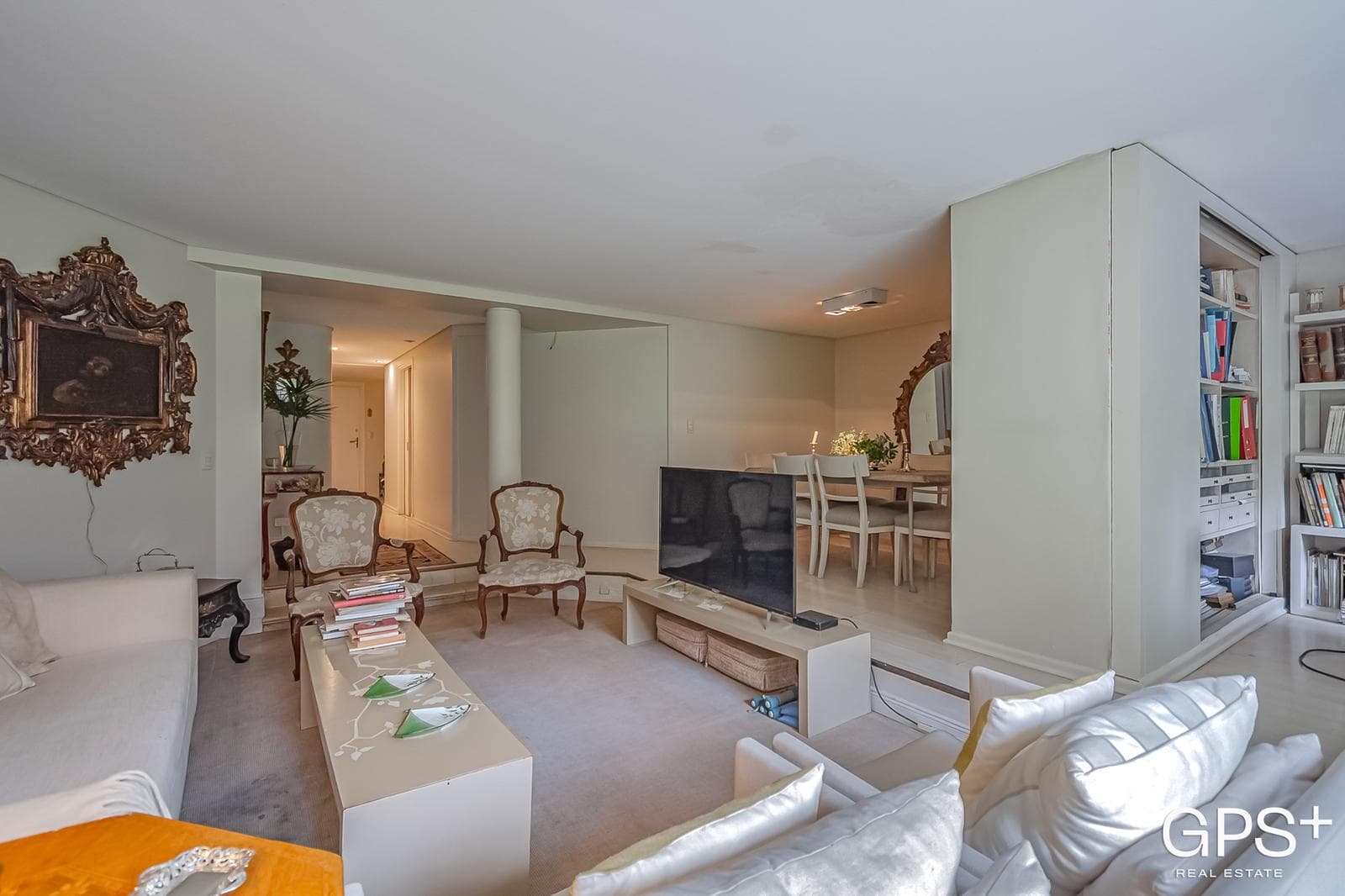 Luminosa PB de CATEGORIA en inmejorable UBICACIÓN con gran jardín, un Oasis en Barrio Parque