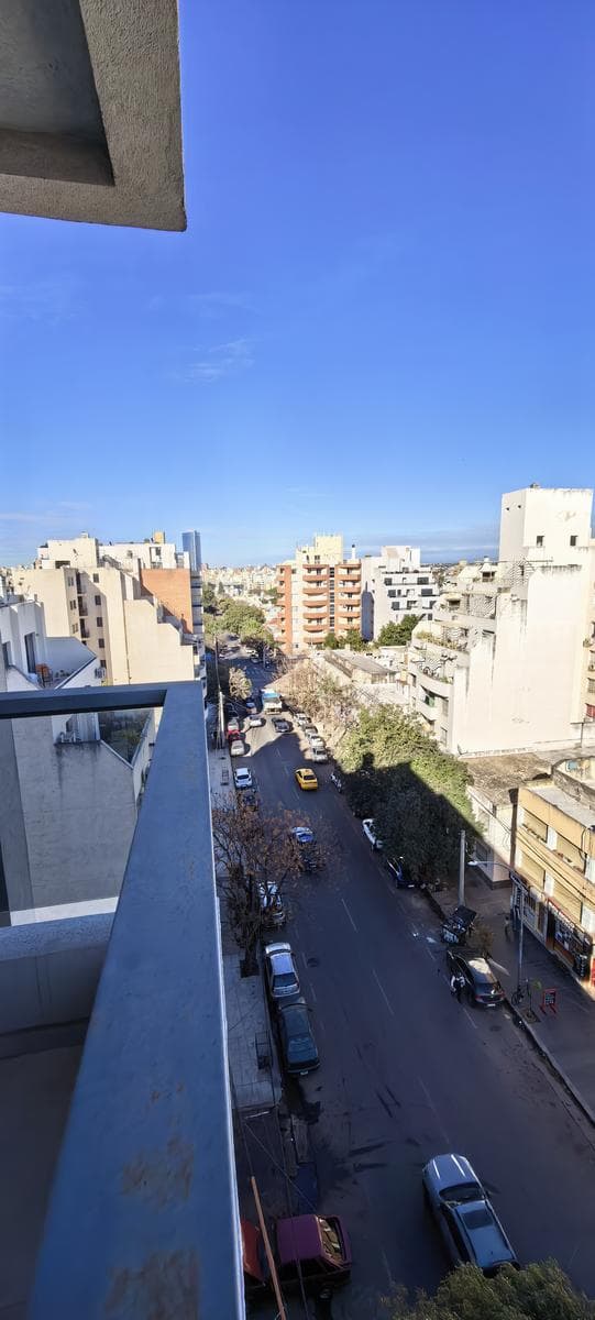 Apartment in Alta Córdoba - 2 bedrooms, garage, and balcony
